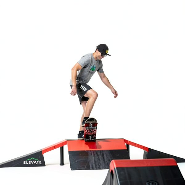 Elevate Outdoor Red Skateboard Ramp Polypropylene-5